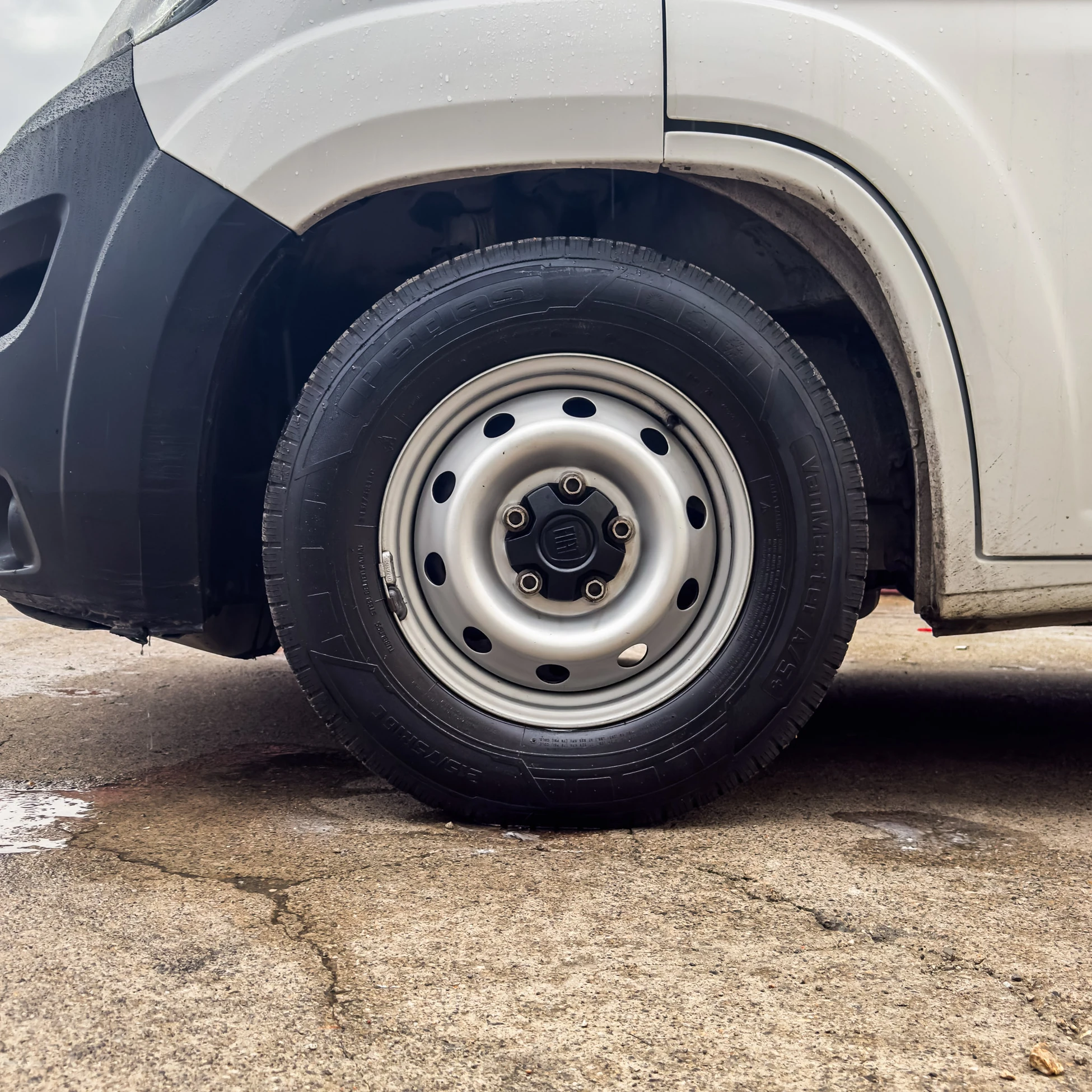 Factor360 Otomobil Araç Jant Temizleyici Aerosol 500 ML